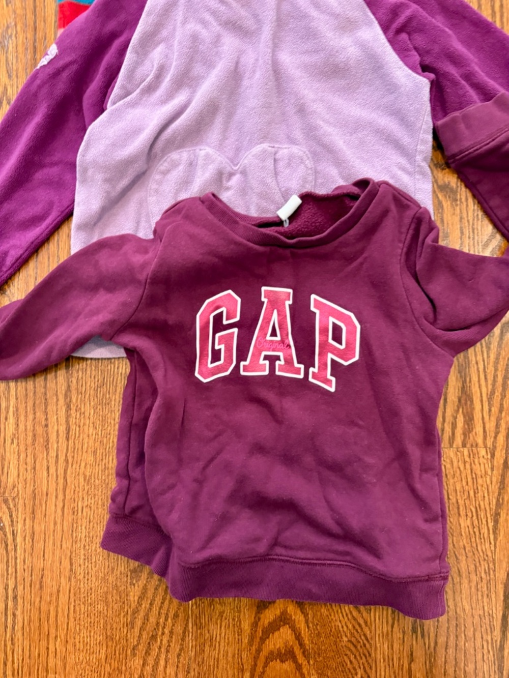 Girl sweatshirt and hoodie bundle - age 5 years - Picture 2 of 9